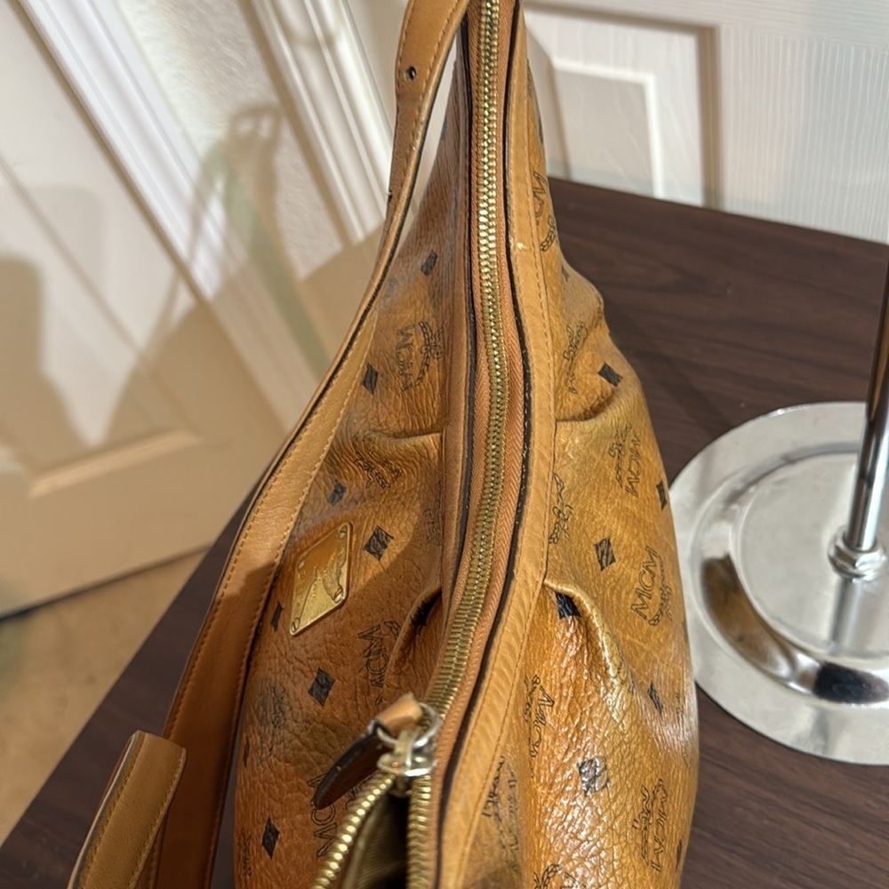 MCM Monogram in Cognac - Picture 9 of 11